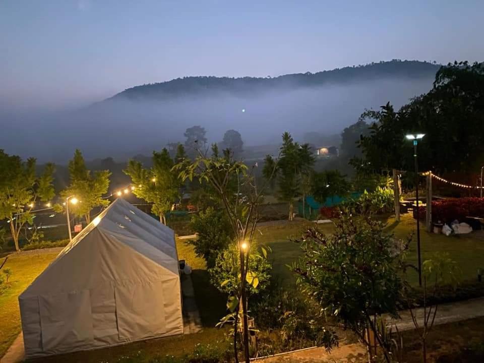 Lys I Dalen Resort&Camping Khao Kho Exterior photo